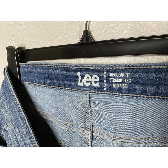< Lee Regular Fit Straight Leg Mid-Rise Jeans Size 10 > - Picture 2 of 4